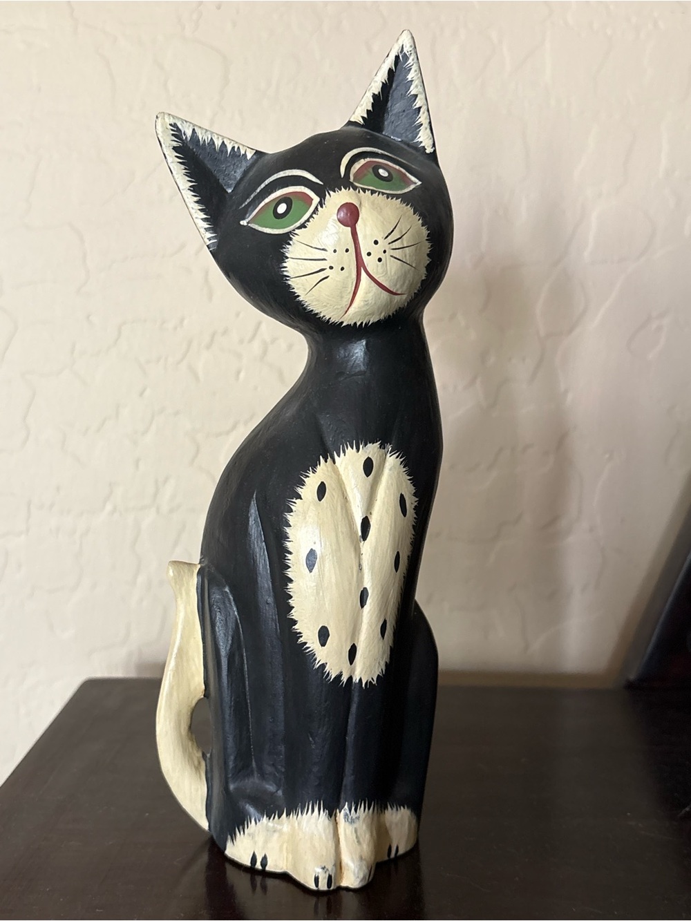 Hand-Painted Black and Cream Cat Figurine - Decorative Pet Accent